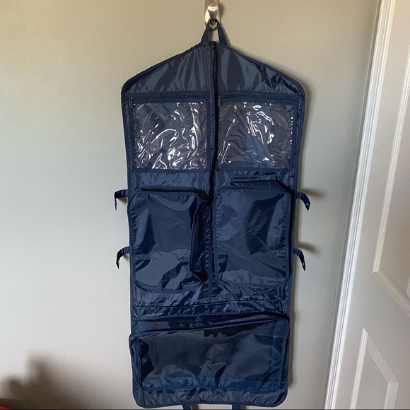 Thirty One Well Suited Garment Bag 